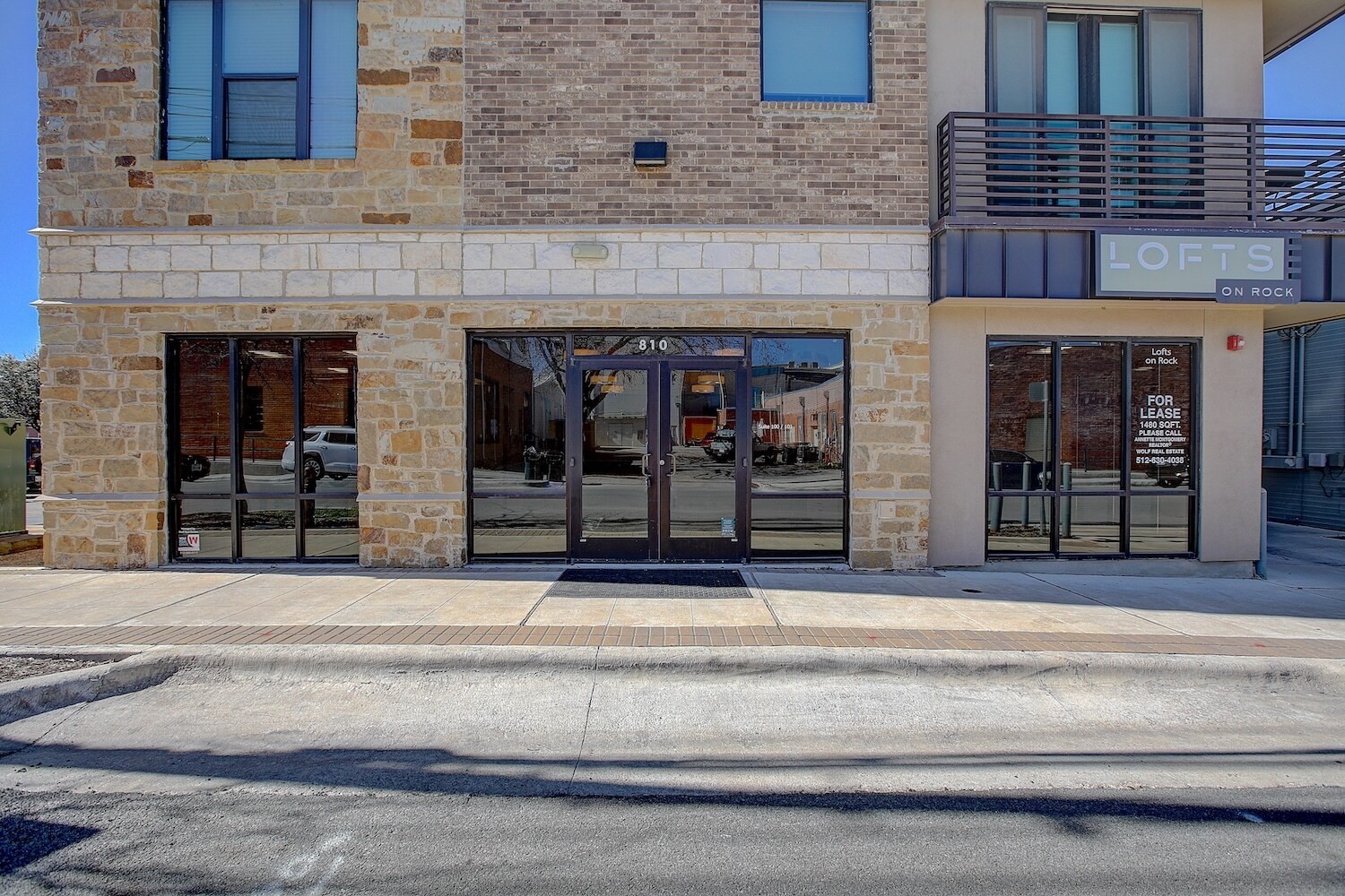 810 S Rock St, Georgetown, TX à louer Photo de l’immeuble– Image 1 sur 61