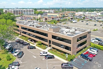 500 Old Country Rd, Garden City, NY - Vue aérienne  vue de carte - Image1