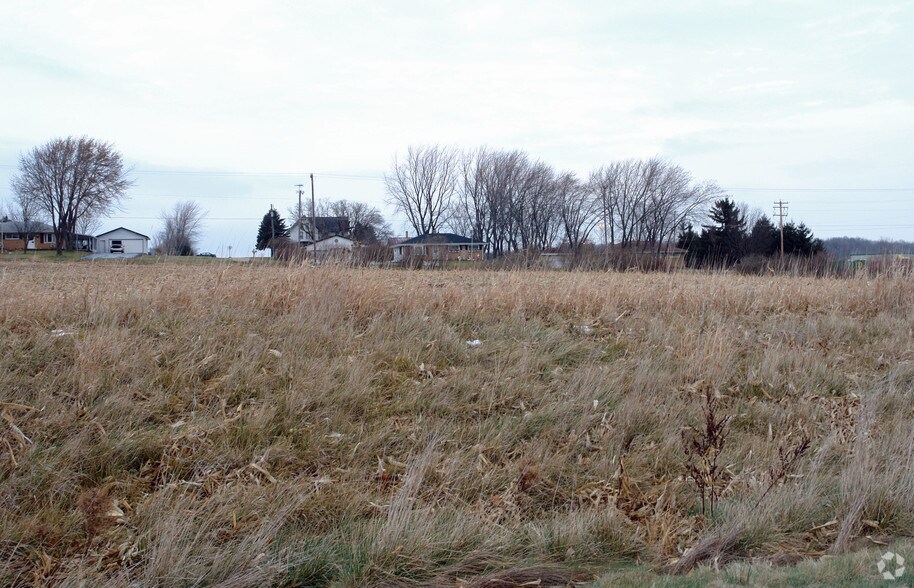 Venture Cir, Richfield, WI à vendre - Photo de l’immeuble – Image 3 sur 5