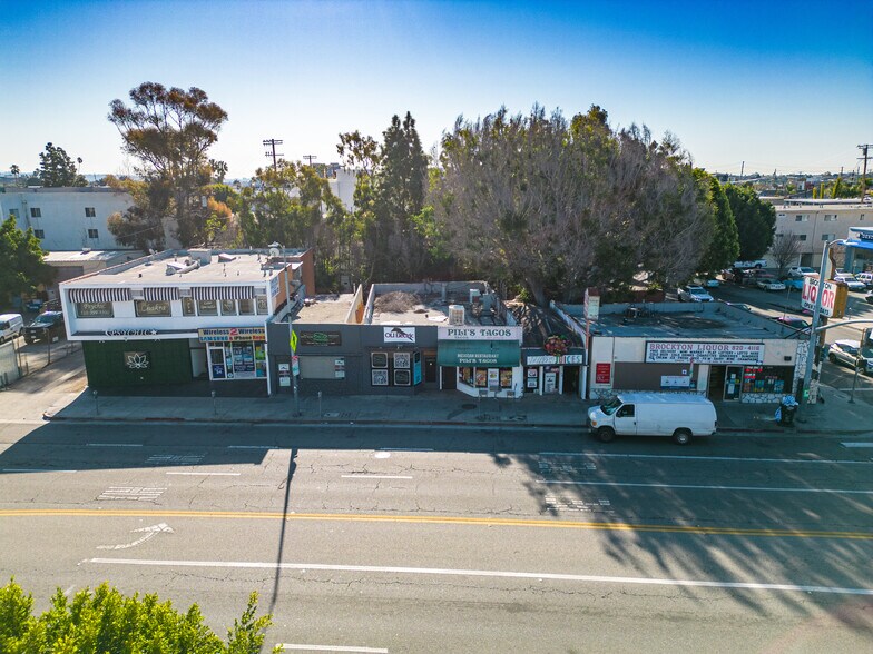 11900 Santa Monica Blvd, Los Angeles, CA à vendre - Photo de l’immeuble – Image 2 sur 65