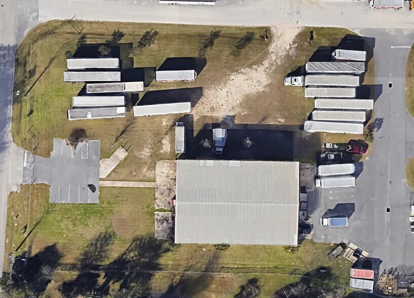 1895 SW 12th Ave, Ocala, FL à louer - Photo de l’immeuble – Image 2 sur 9