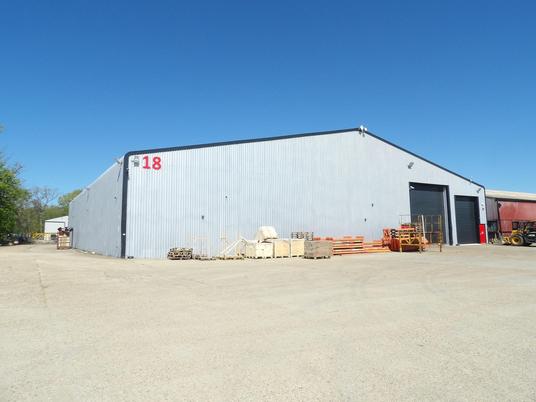 Unit 18 Lancaster Way, Earls Colne à louer Photo de l’immeuble– Image 1 sur 4