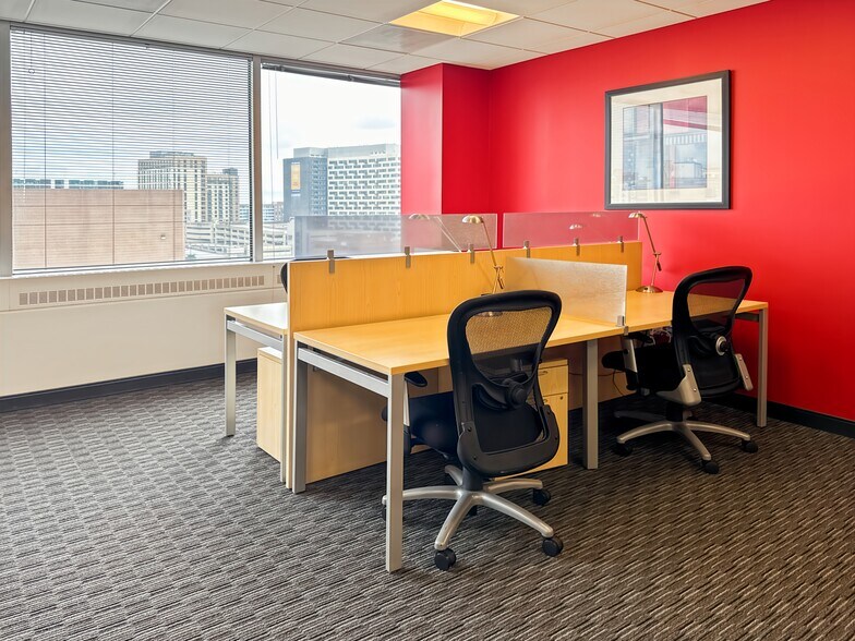 8403 Colesville Rd, Silver Spring, MD à louer - Photo de l’immeuble – Image 3 sur 20