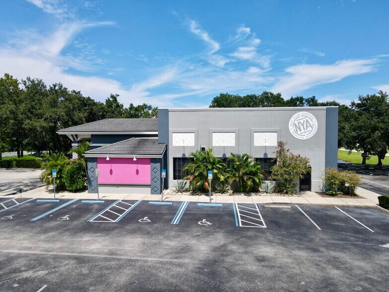1078 Dunlawton Ave, Port Orange, FL à vendre - Photo de l’immeuble – Image 3 sur 12