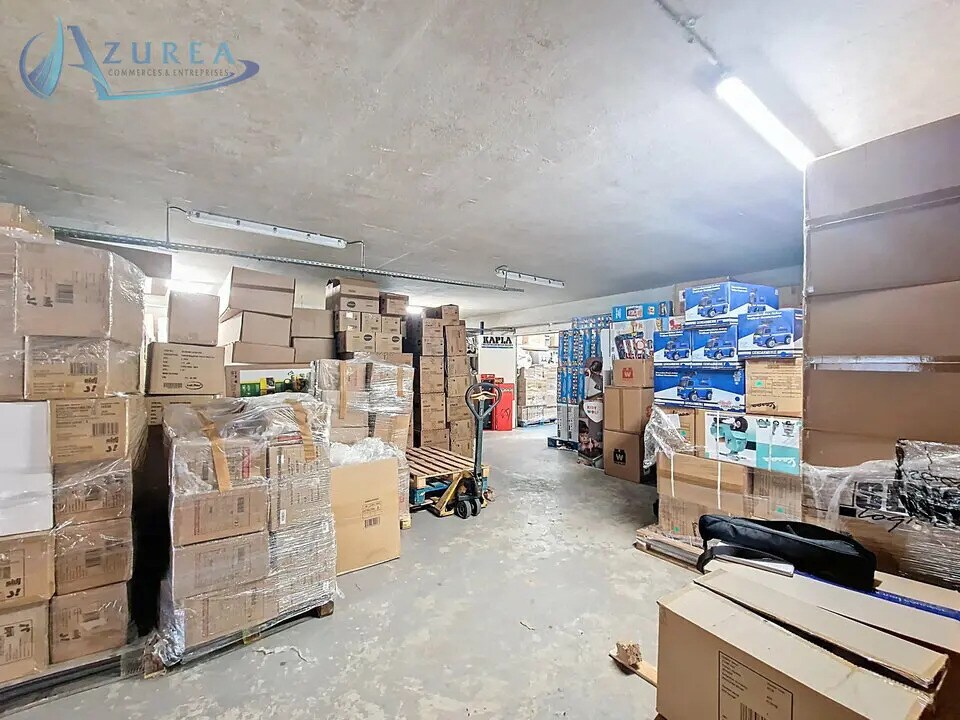 Industriel/Logistique dans Antibes à louer Photo intérieure– Image 1 sur 6