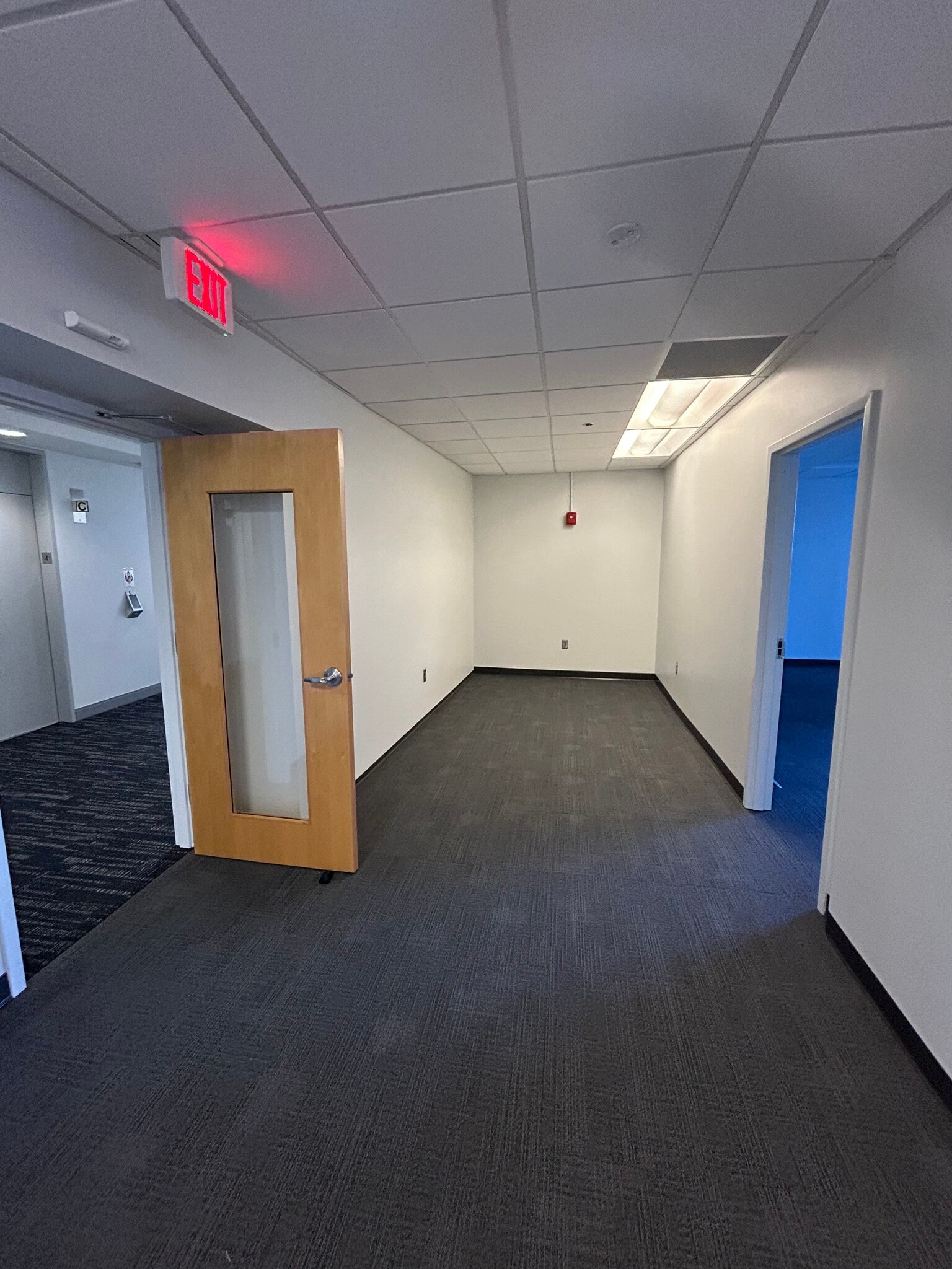 333 Fayetteville St, Raleigh, NC à louer Photo intérieure– Image 1 sur 8