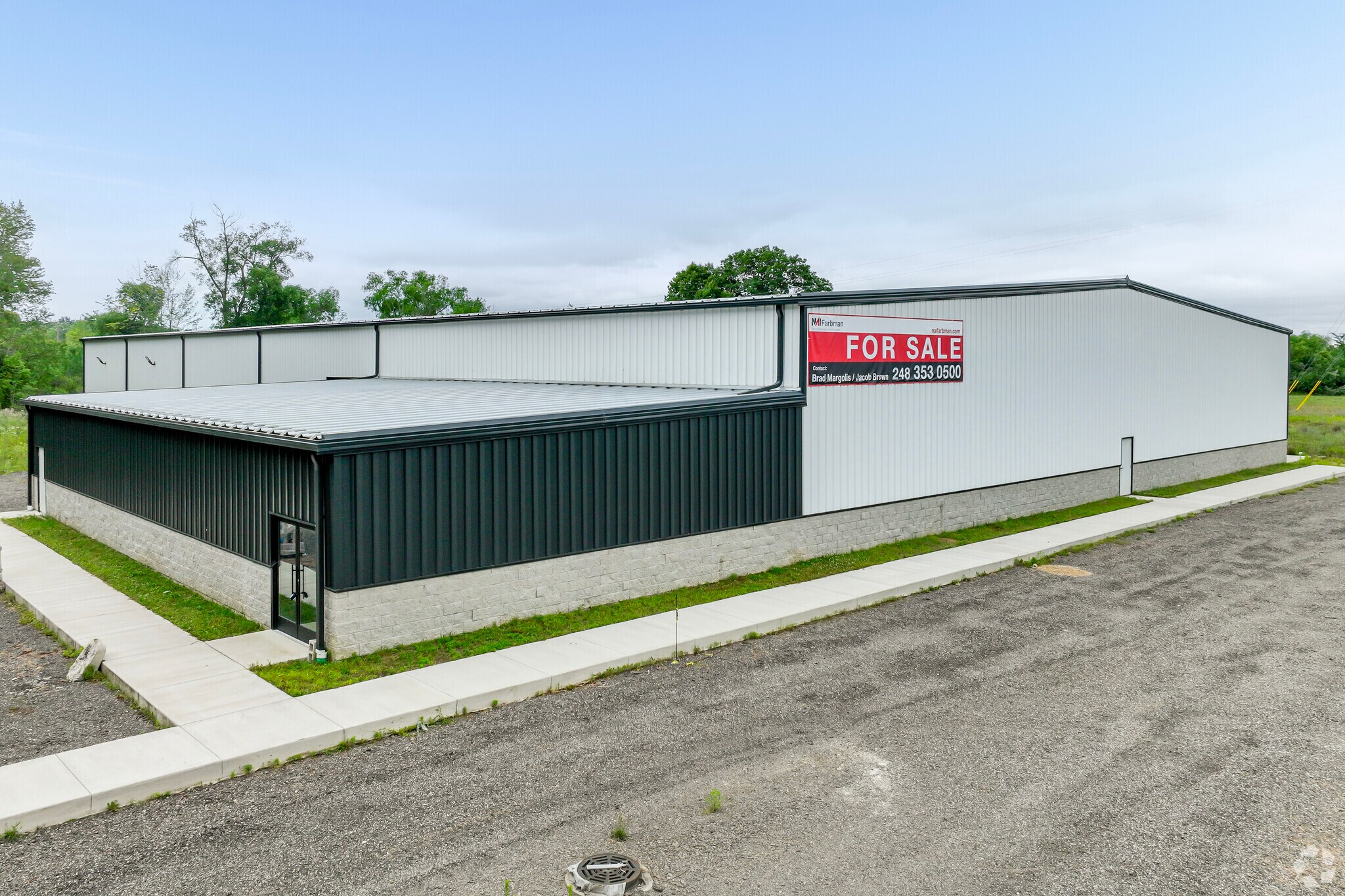 511 Watts Rd, Jackson, MI à vendre Photo principale– Image 1 sur 7