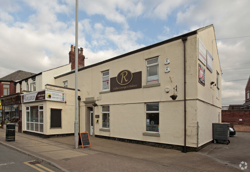 41-45 Chapel Brow, Leyland à louer - Photo principale – Image 1 sur 1