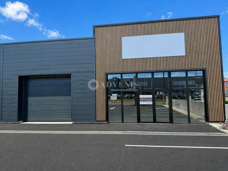 Local commercial dans Fleury-les-Aubrais à louer - Photo de l’immeuble – Image 2 sur 4