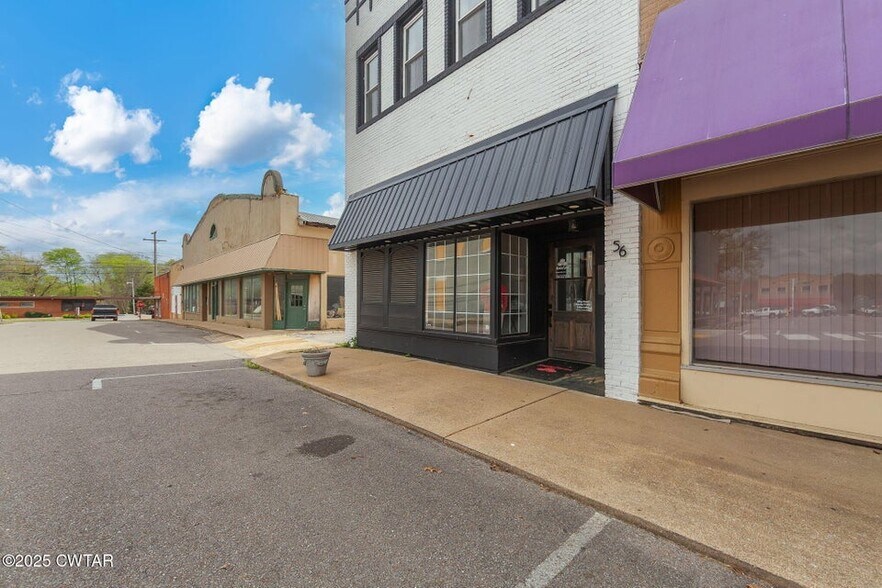 56 Lee Ave, McKenzie, TN à vendre - Photo de l’immeuble – Image 3 sur 39