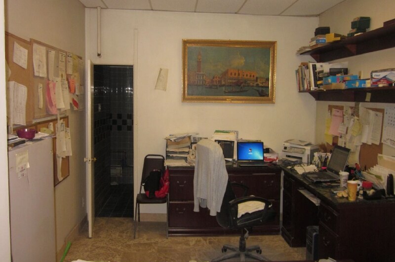 824 Humboldt St, Brooklyn, NY à vendre - Photo de l’immeuble – Image 3 sur 10