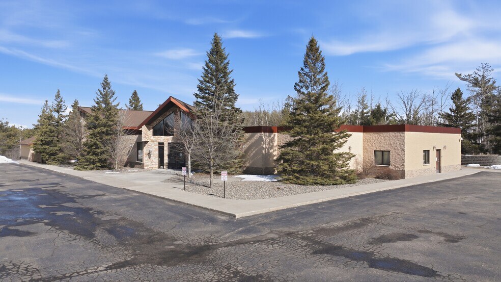 16730 US 2, Bagley, MN à vendre - Photo de l’immeuble – Image 3 sur 86