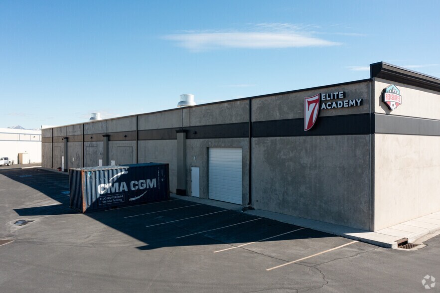 3570 W Galaxy Park Pl, West Jordan, UT à louer - Photo de l’immeuble – Image 3 sur 4