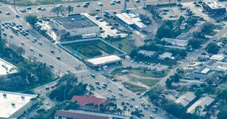 Plus de détails pour 2131 Stickney Point Rd, Sarasota, FL - Local commercial à louer