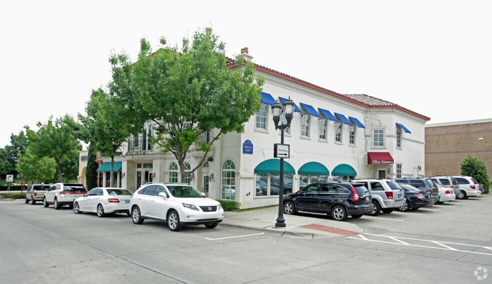 16 Village Ln, Colleyville, TX à louer - Photo de l’immeuble – Image 2 sur 73