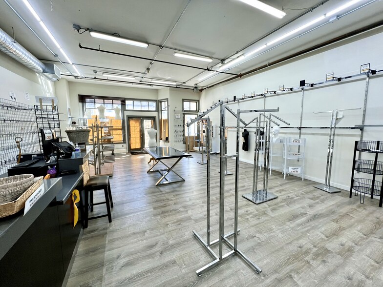435 Broadway, Skagway, AK à louer - Photo de l’immeuble – Image 3 sur 8