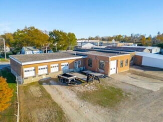 Plus de détails pour 708-712 S Jefferson Ave, Mason City, IA - Industriel/Logistique à vendre