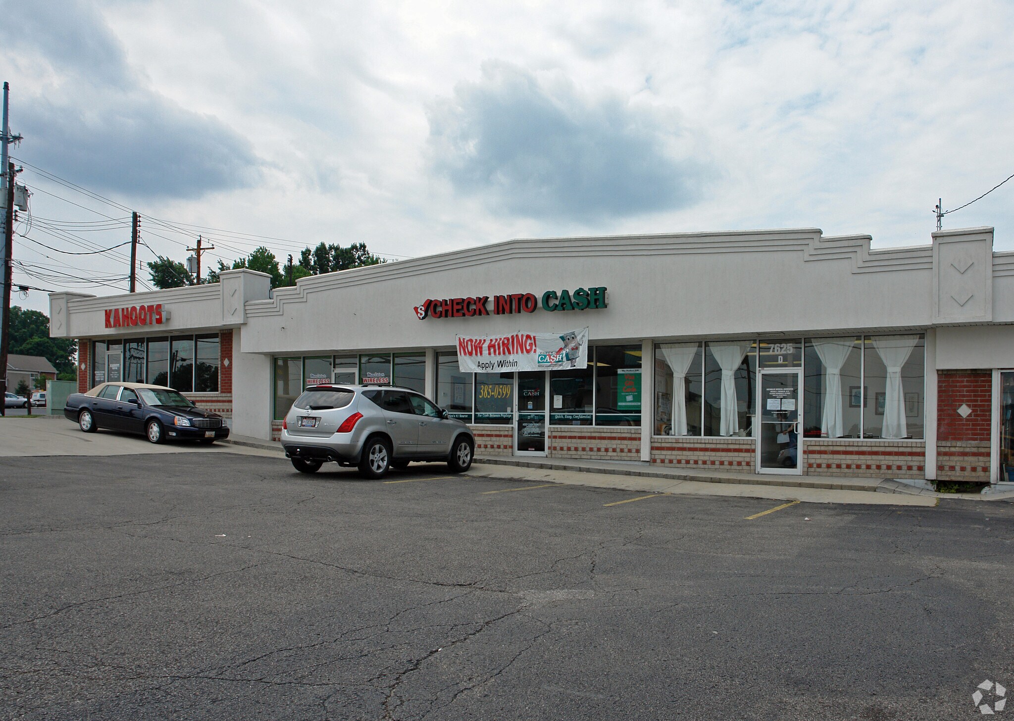7625-7641 Colerain Ave, Cincinnati, OH à louer Photo principale– Image 1 sur 4