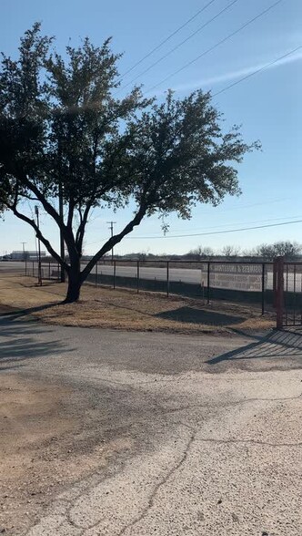 401 US Highway 281, Wichita Falls, TX à louer - Vidéo sur l’annonce professionnelle – Image 2 sur 47