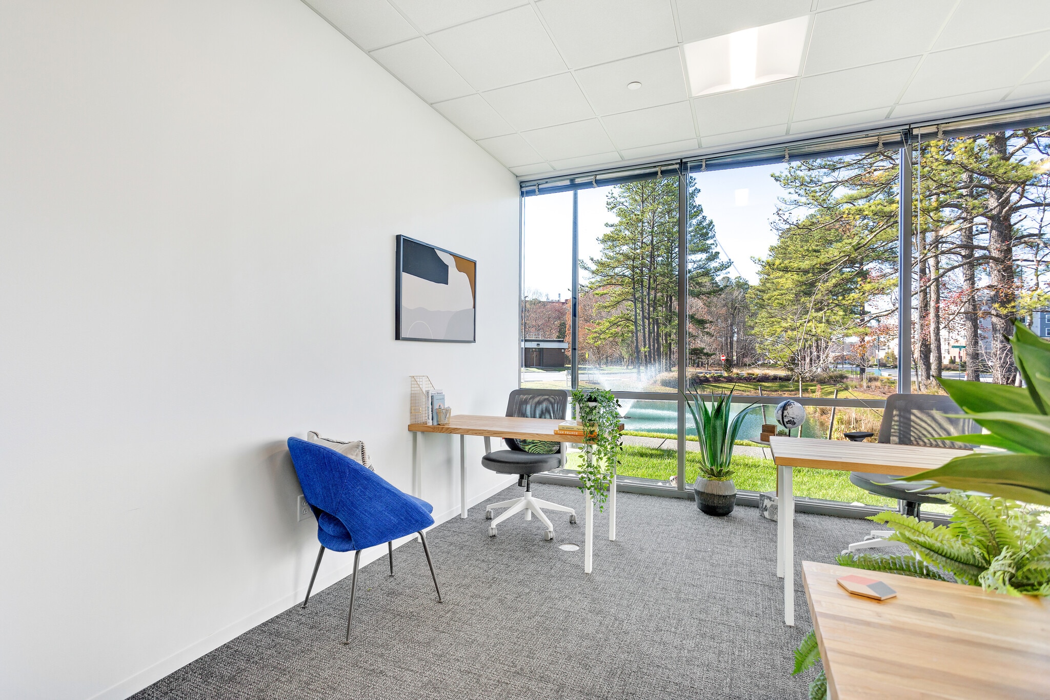 700 Tech Center Pky, Newport News, VA à louer Photo intérieure– Image 1 sur 3