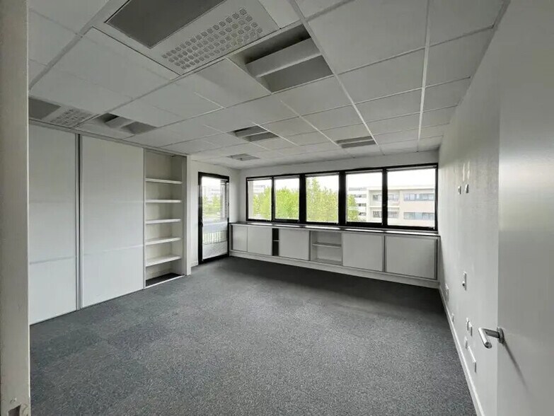 Bureau dans Rennes à louer - Photo de l’immeuble – Image 3 sur 4