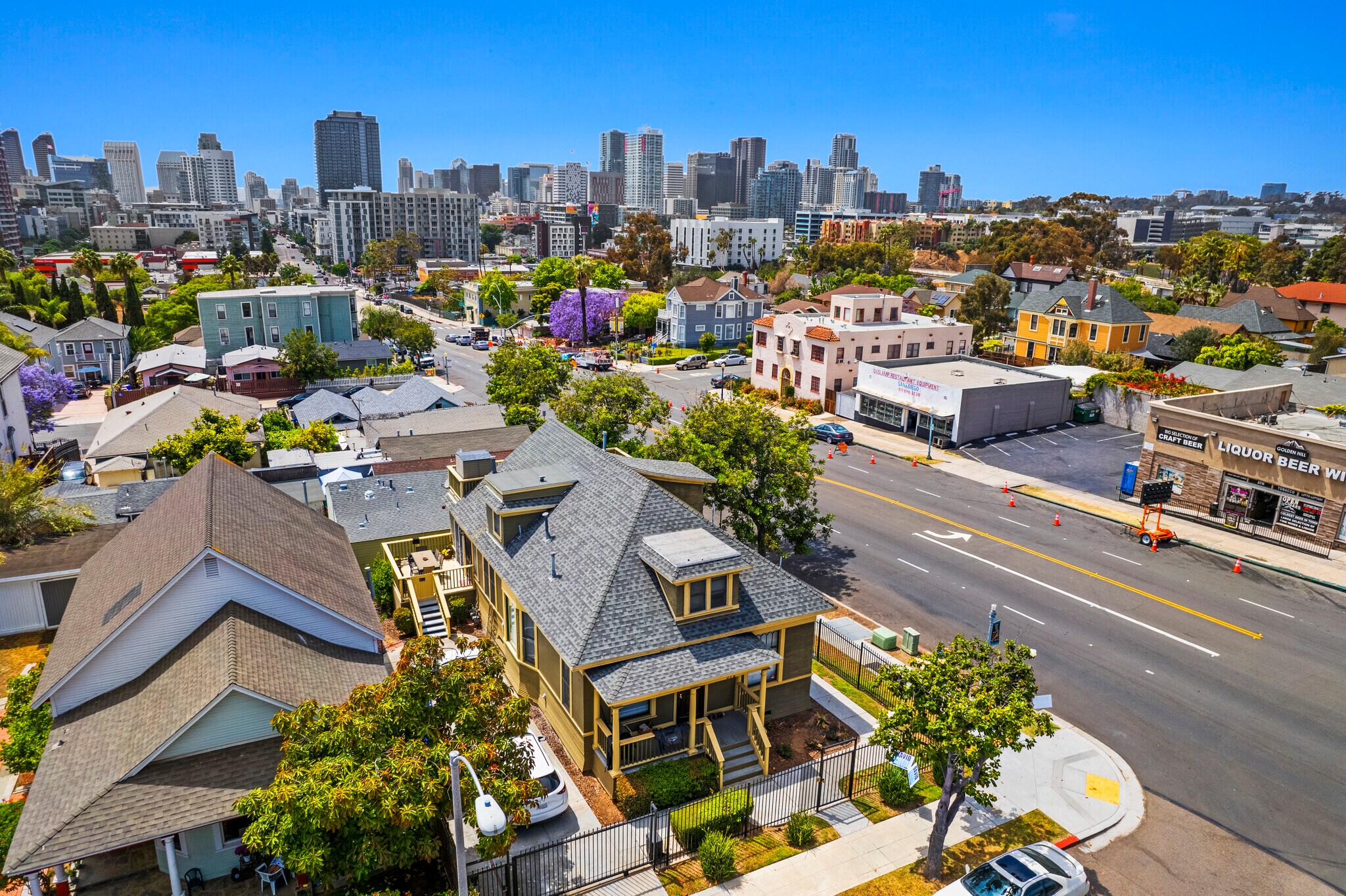 572 21st St, San Diego, CA à vendre Photo principale– Image 1 sur 19