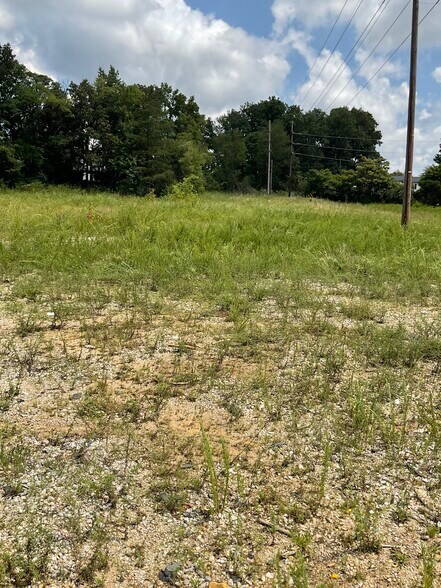 669 W Broad St, Cookeville, TN à vendre - Photo de l’immeuble – Image 3 sur 7