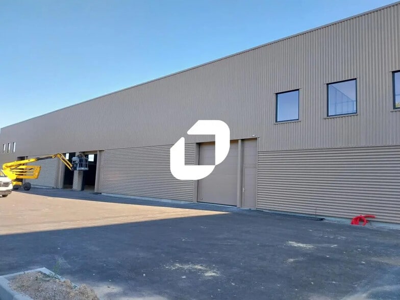 Bureau dans Carquefou à louer - Photo de l’immeuble – Image 1 sur 13