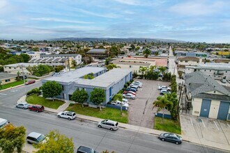 1091 Calla Ave, Imperial Beach, CA - Vue aérienne vue de carte - Image1