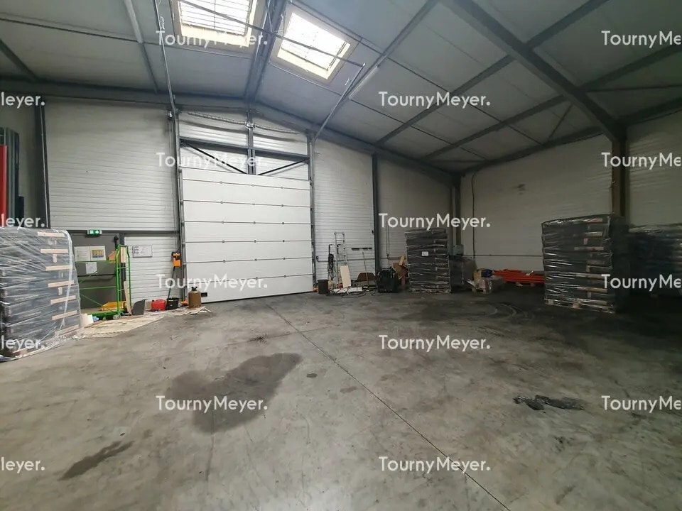 Local d’activités dans Saint-Loubès à louer Photo intérieure– Image 1 sur 8