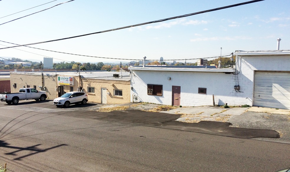 864-872 N Gilmore St, Allentown, PA à louer - Photo de l’immeuble – Image 3 sur 10