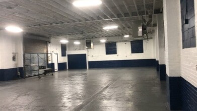 864 Stanley Ave, Brooklyn, NY à louer - Vidéo sur l’annonce professionnelle 