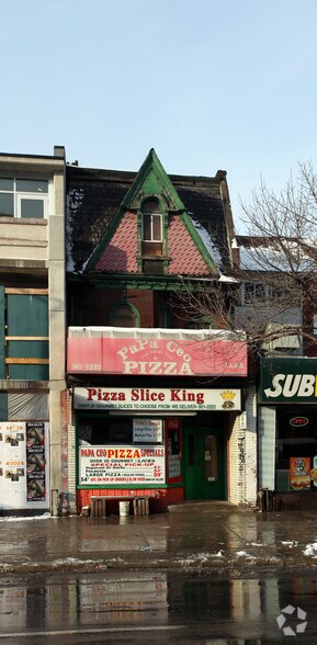 654 Spadina Ave, Toronto, ON à louer - Photo de l’immeuble – Image 2 sur 2