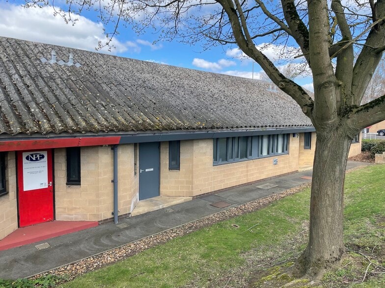 Low Farm Pl, Northampton à louer - Photo de l’immeuble – Image 3 sur 5