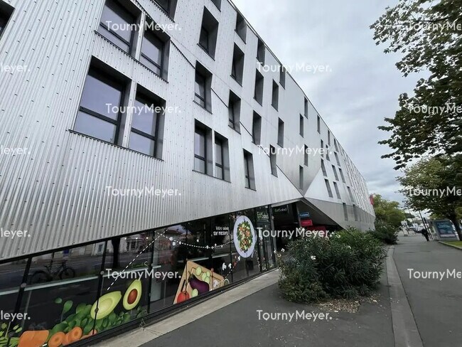 Plus de détails pour Bureau à louer