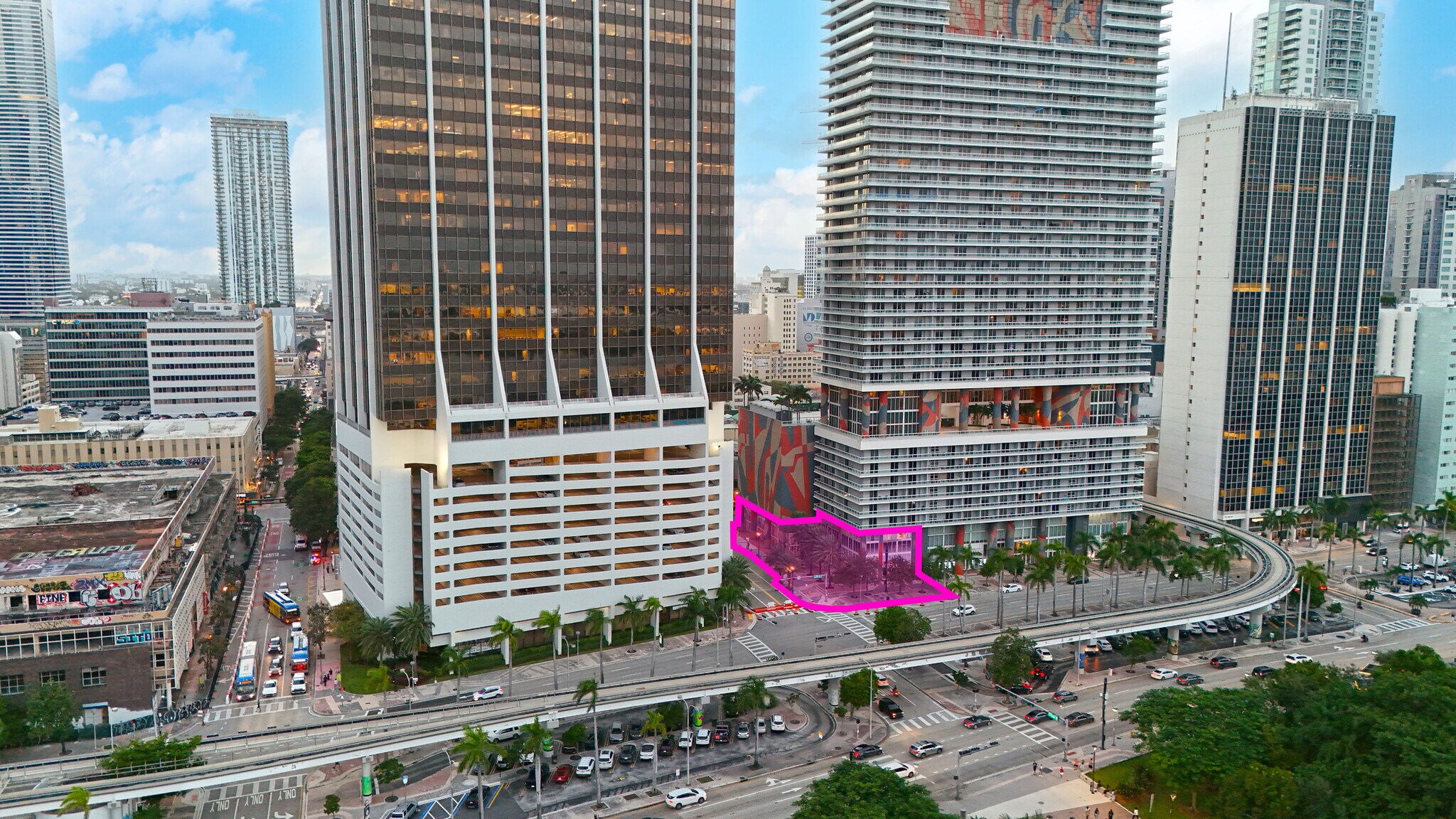 50 Biscayne Blvd, Miami, FL à vendre Photo de l’immeuble– Image 1 sur 18