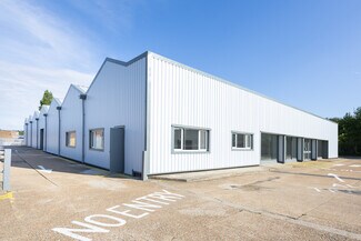 Plus de détails pour 1 Carlton Rd, Ashford - Industriel/Logistique à louer