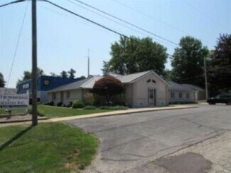Plus de détails pour 800 S Detroit St, Lagrange, IN - Bureau à vendre