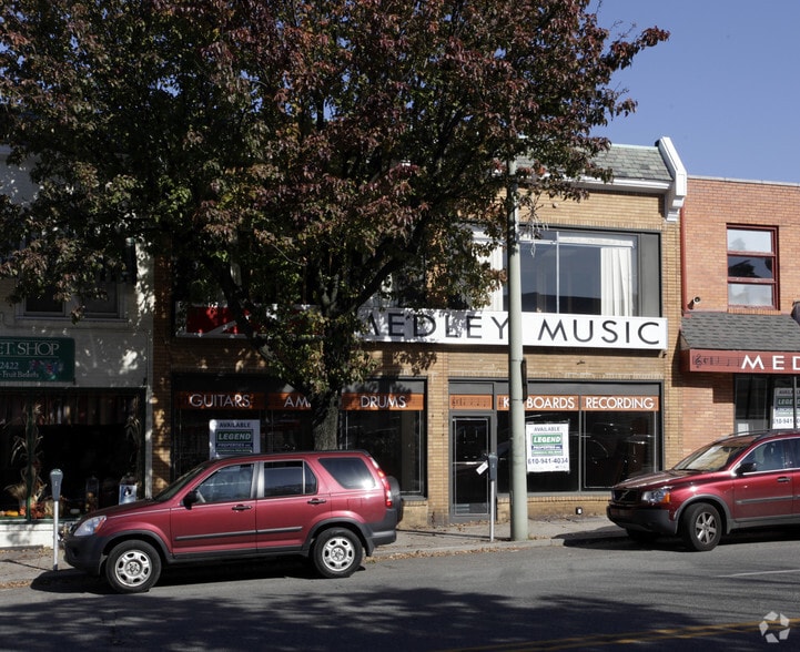 1041-1043 W Lancaster Ave, Bryn Mawr, PA à vendre - Photo principale – Image 1 sur 7