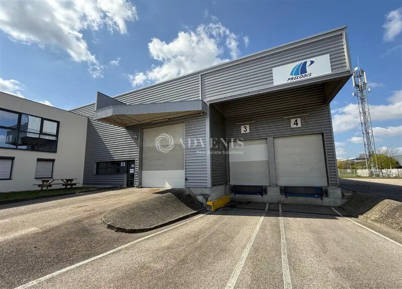 Industriel/Logistique dans Chaponnay à louer - Photo de l’immeuble – Image 1 sur 12