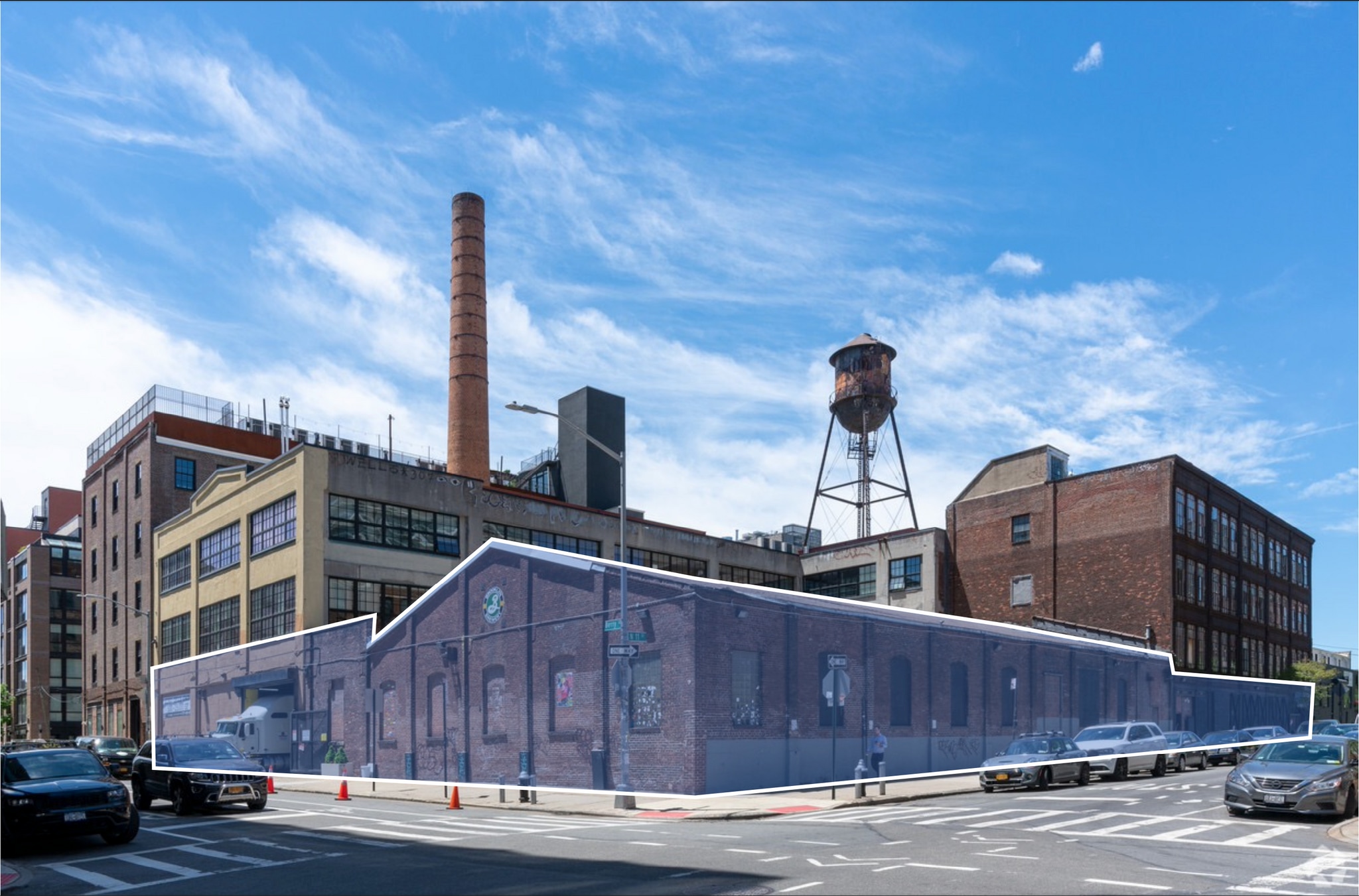 56 Berry St, Brooklyn, NY à louer Photo principale– Image 1 sur 10