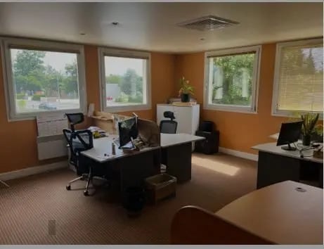 Bureau dans Épinal à louer - Photo intérieure – Image 2 sur 4