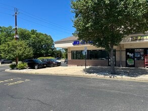 240 Mathistown Rd, Little Egg Harbor Township, NJ à louer Photo intérieure– Image 2 sur 7