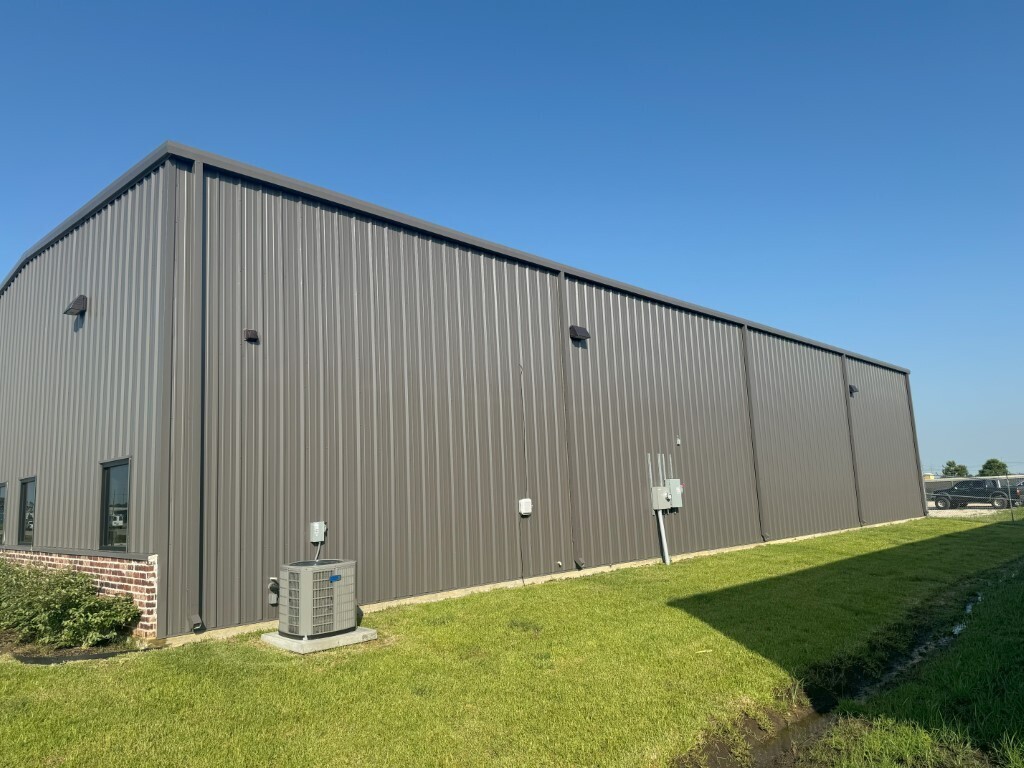 8590 Industrial Parkway, Beaumont, TX à louer Photo de l’immeuble– Image 1 sur 16