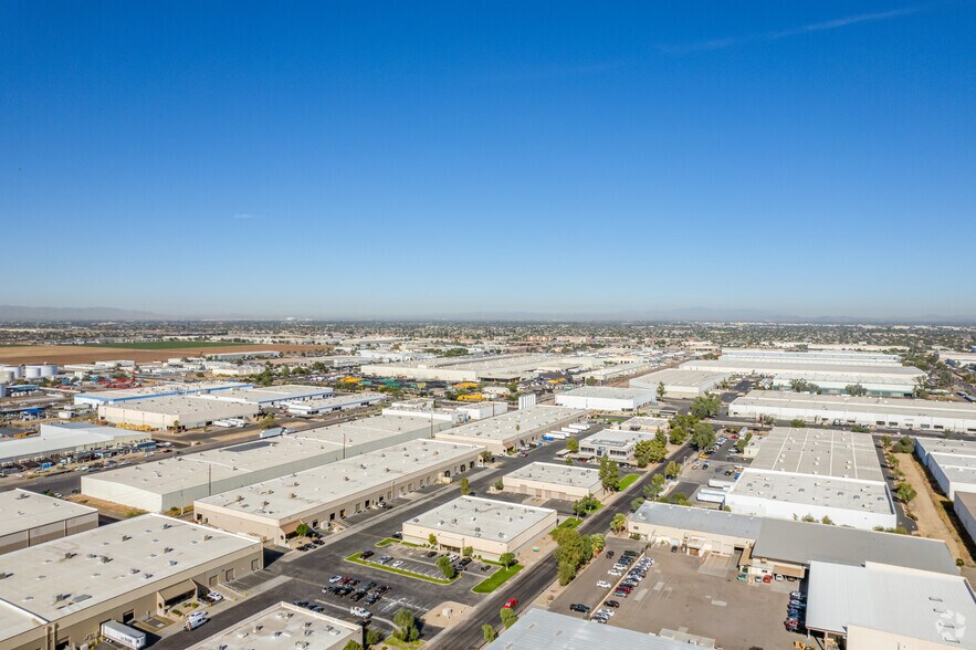 240 N 48th Ave, Phoenix, AZ à vendre - Aérien – Image 2 sur 6