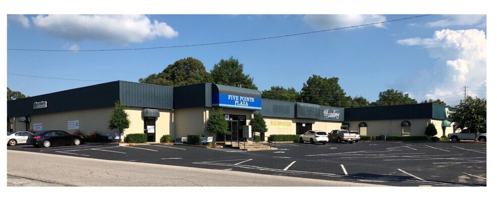 1703 Westend Ct, Opelika, AL à vendre - Photo de l’immeuble – Image 2 sur 6
