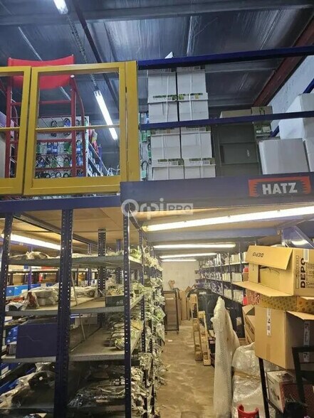 Local commercial dans Lescar à louer - Photo intérieure – Image 3 sur 3