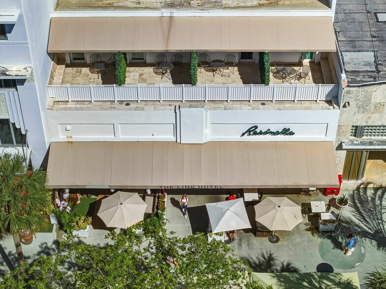 529-533 Lincoln Rd, Miami Beach, FL à vendre - Photo de l’immeuble – Image 3 sur 36