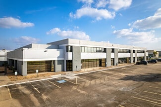 Plus de détails pour 8901-8933 Interchange Dr, Houston, TX - Différents types d’espaces à louer