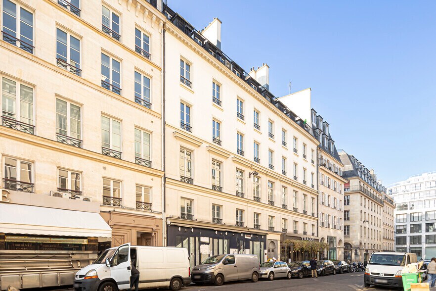 3 Rue De La Bourse, Paris à louer - Photo de l’immeuble – Image 3 sur 3